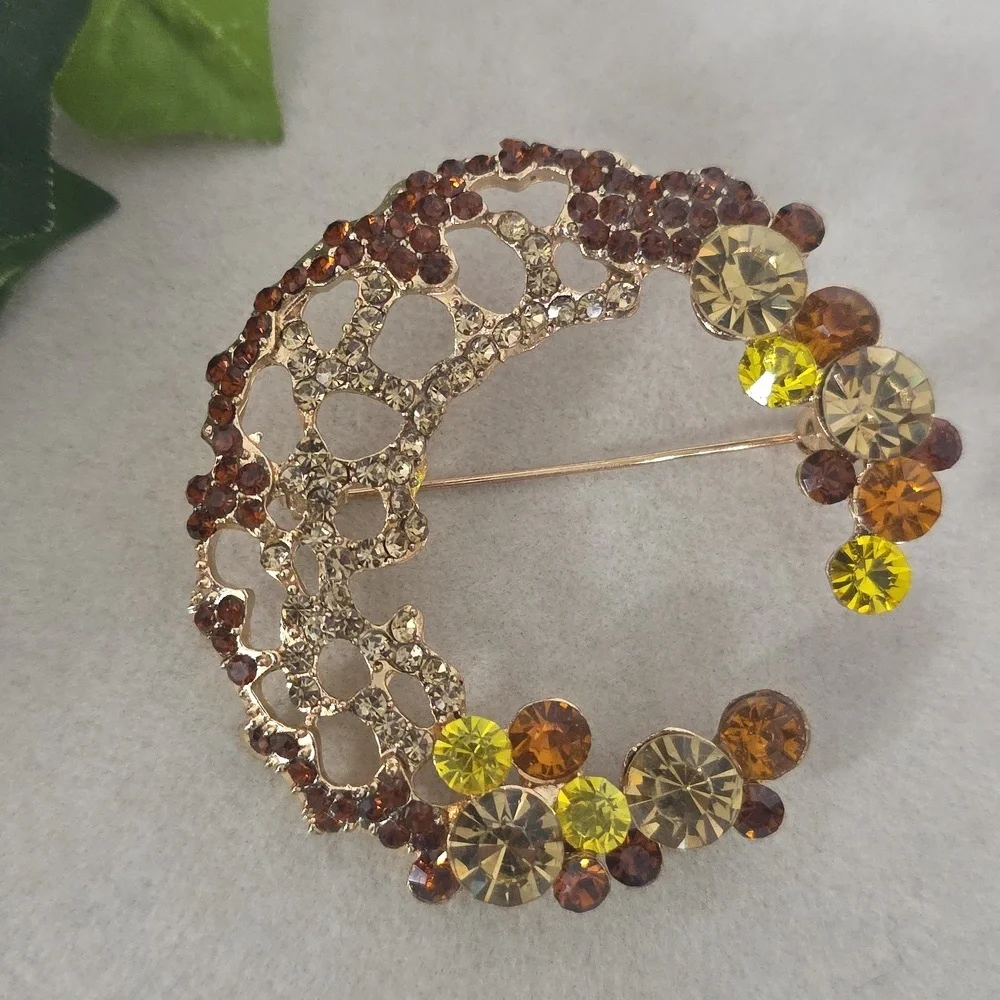 Gold Statement Crescent Moon Brooch Pin Amber Topaz Yellow Rhinestone